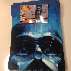DISNEY STAR WARS 2 pc Bath set. Cotton. Bath towel and and washcloth.